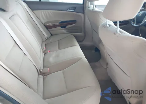 2008 Honda Accord 3.5 Ex z USA, uszkodzony, nr VIN 1HGCP36738A015615